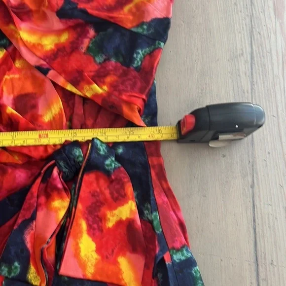 🆕 Cinq á Sept Silk Floral Trini Halter Mini Wrap Dress - Picture 5 of 12